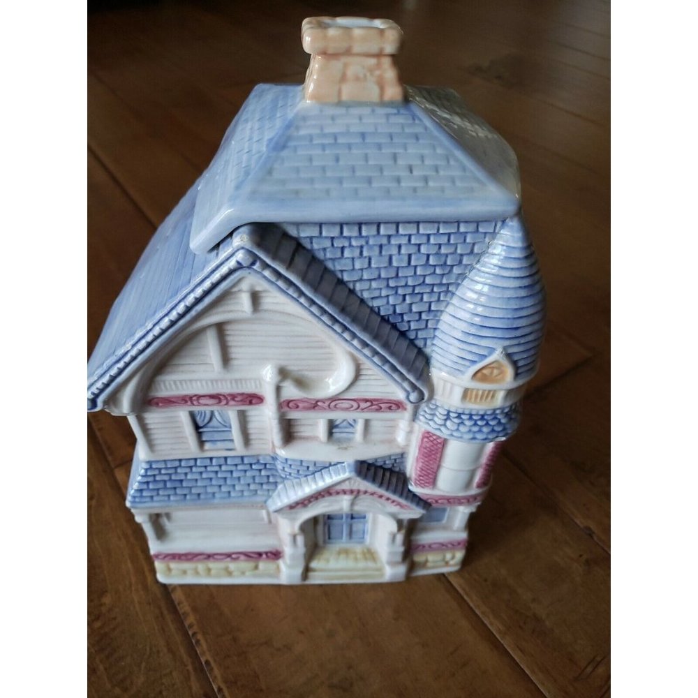 Vintage TREASURE CRAFT Cookie Jar Victorian House Ceramic Hand Painted USA